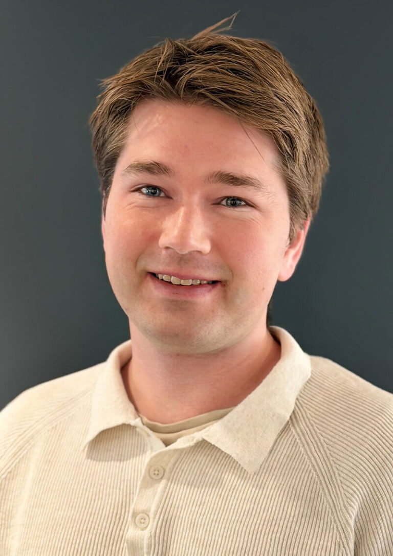 Emil-768x1087 fisker temp